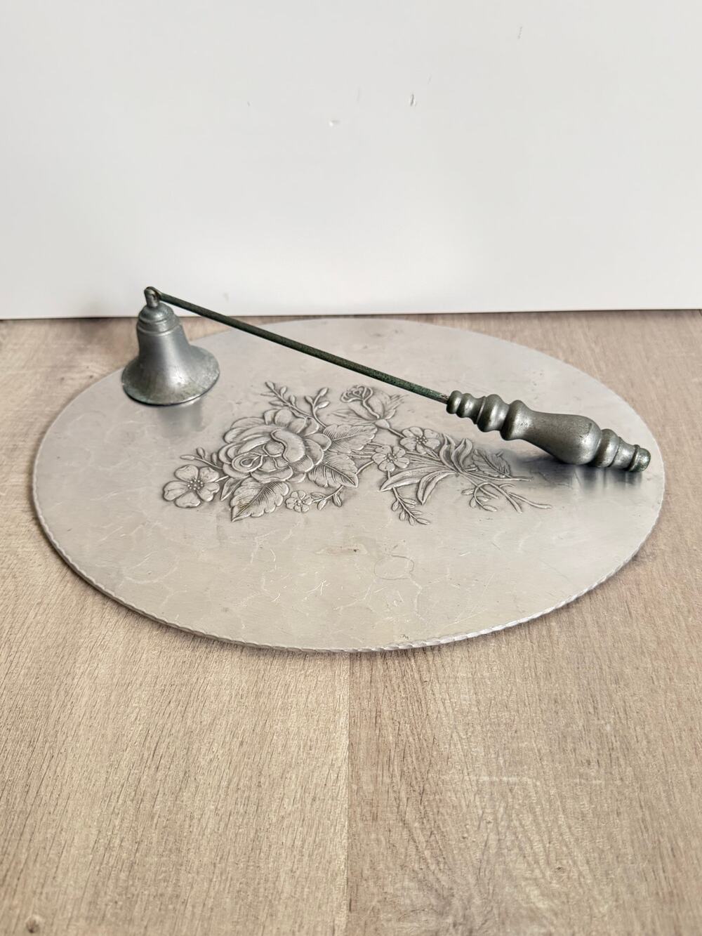 Vintage Hammered Aluminum Tray Everlast Hand-forged Floral and Snuffer Set